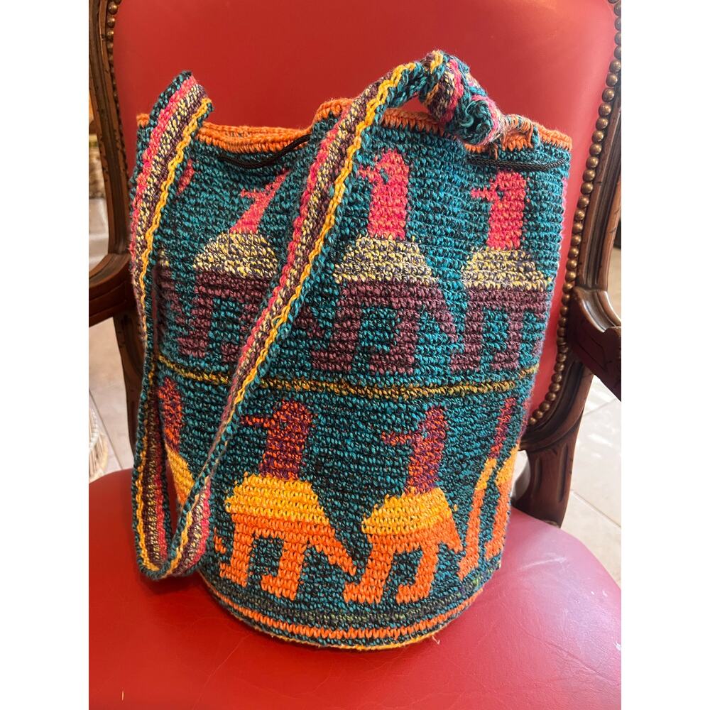 Handwoven crocheted textile boho bucket bag, Guatemalan bag w/colorful pattern. - Picture 2 of 3